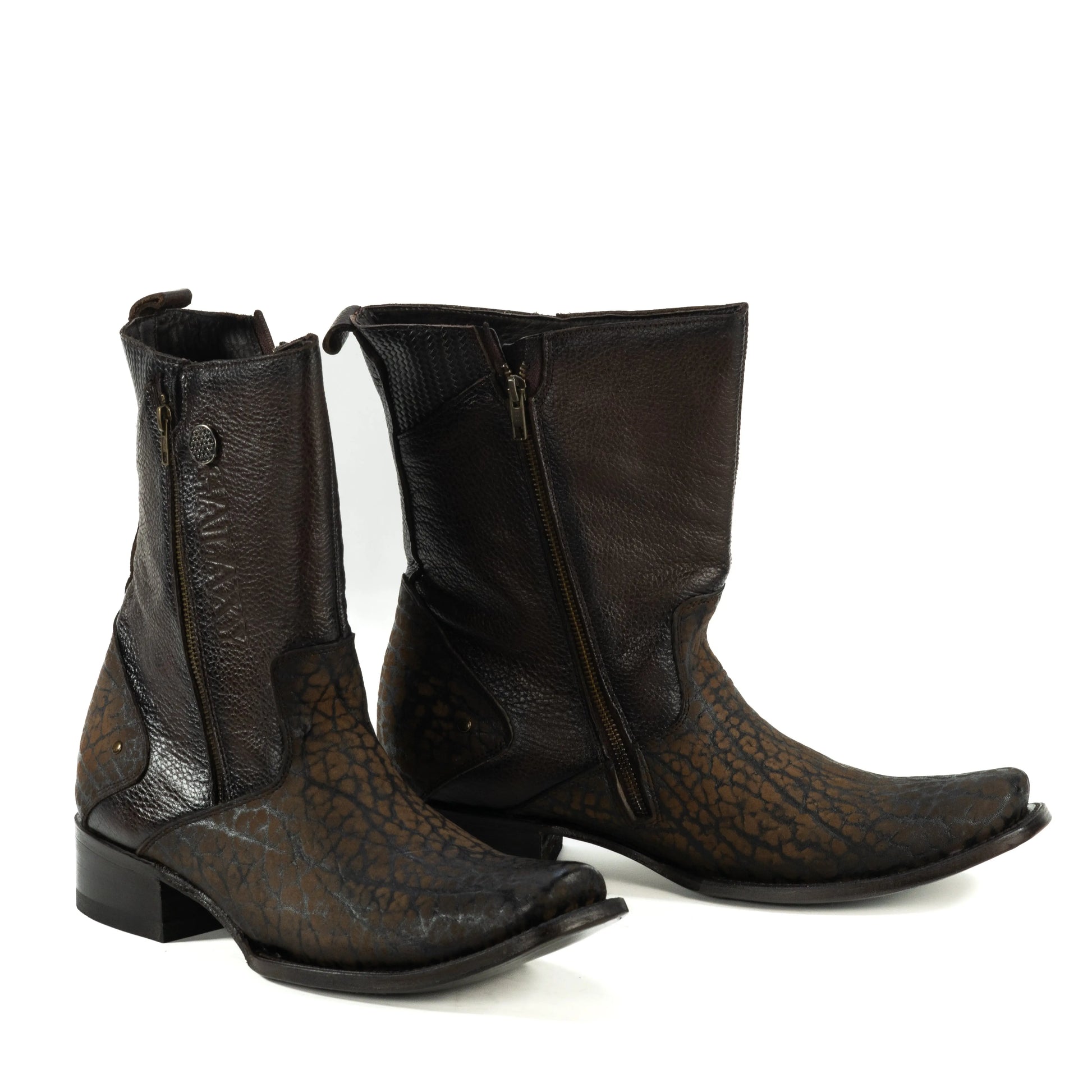 Botín Dubai Galaxy de Cuello de Toro IM423